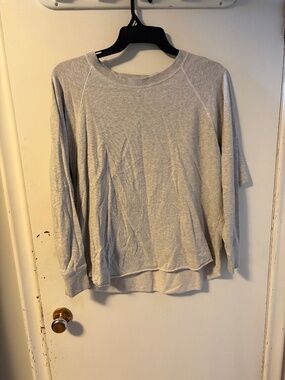 GAP sweater